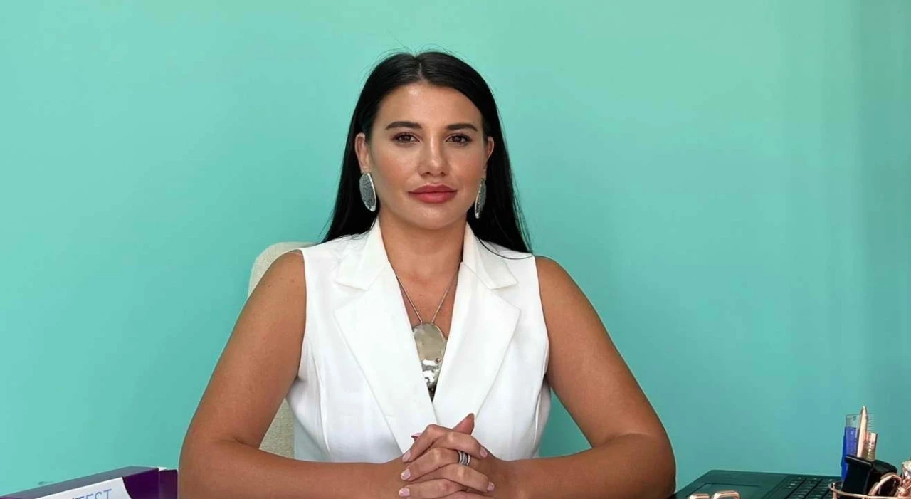 Uzmanından uyarı: &quot;Sıcağın getirdiği ödemle başa çıkmak için maden suyu tüketilmeli&quot;
