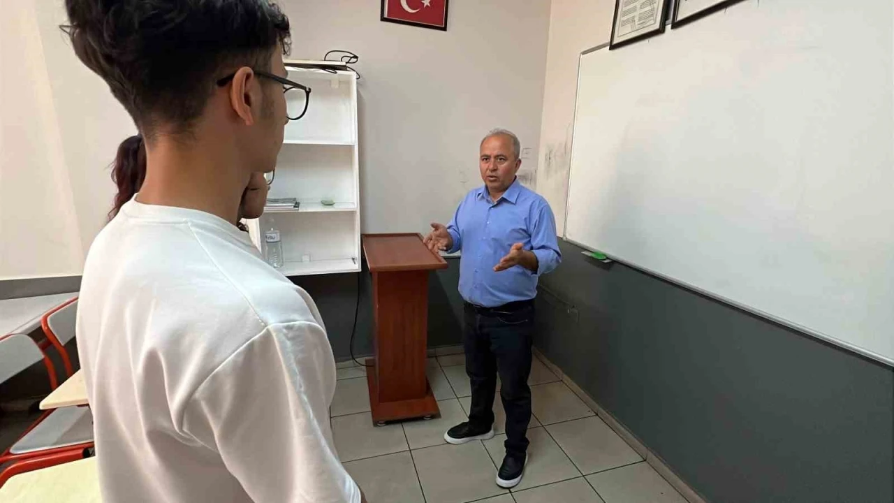 Uzmanlardan &quot;lise tercihleri üniversite yolculuğuna ilk adım&quot; uyarısı
