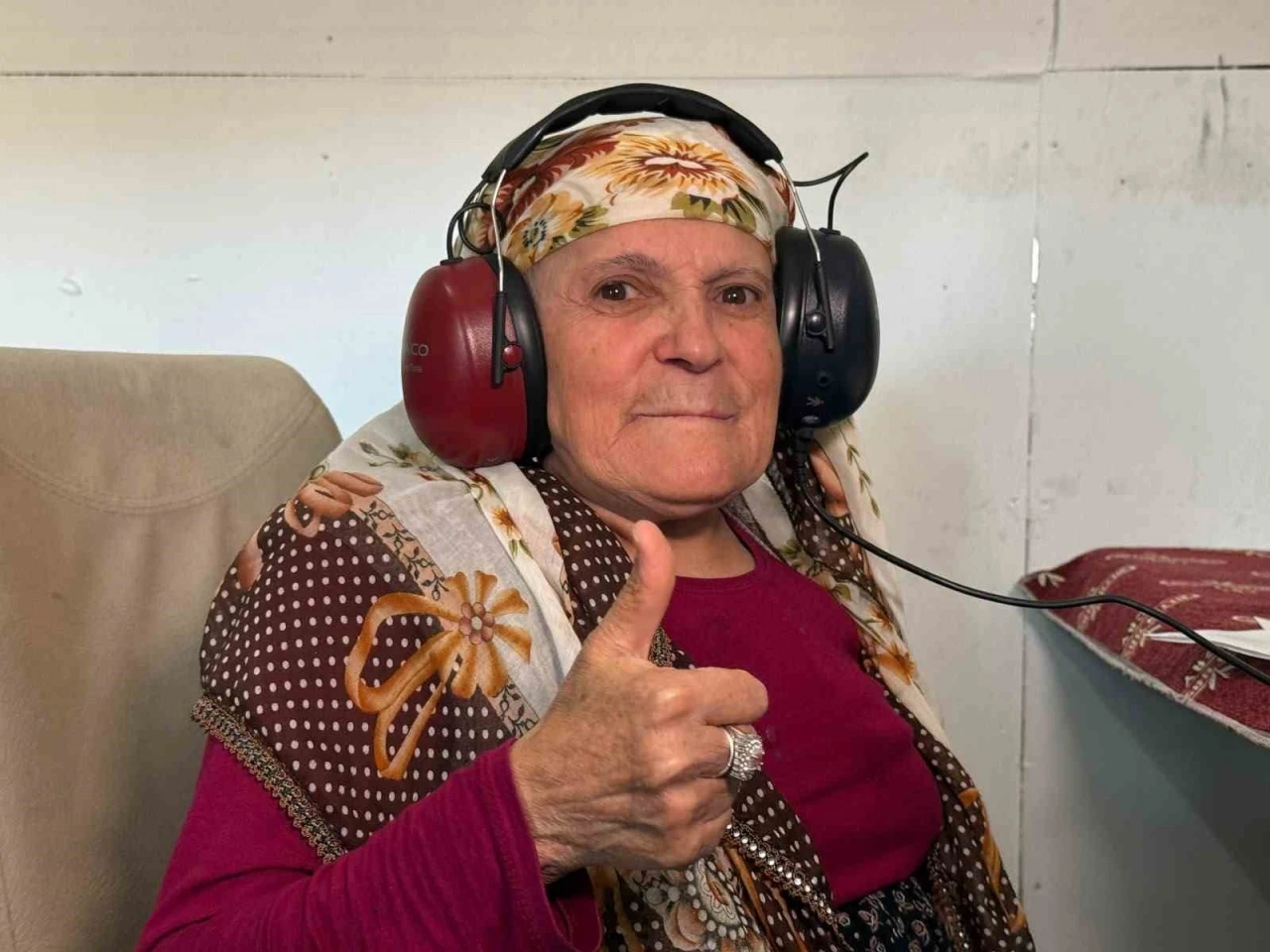 Uzmanların k&ouml;ylerde yaptığı işitme testlerinden renkli g&ouml;r&uuml;nt&uuml;ler ortaya &ccedil;ıktı
