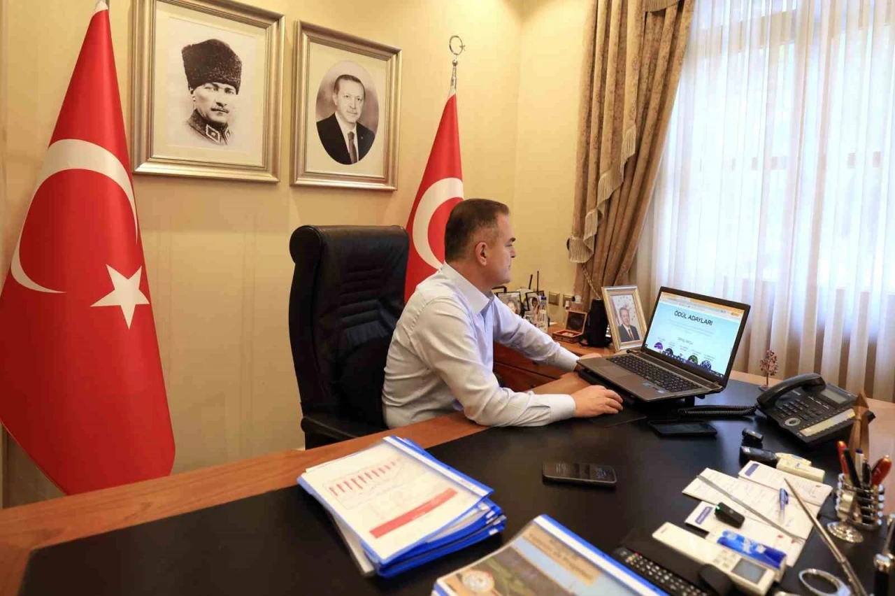 Vali Akbıyık&rsquo;tan Muğlalı milli ok&ccedil;u Haney&rsquo;e destek &ccedil;ağrısı
