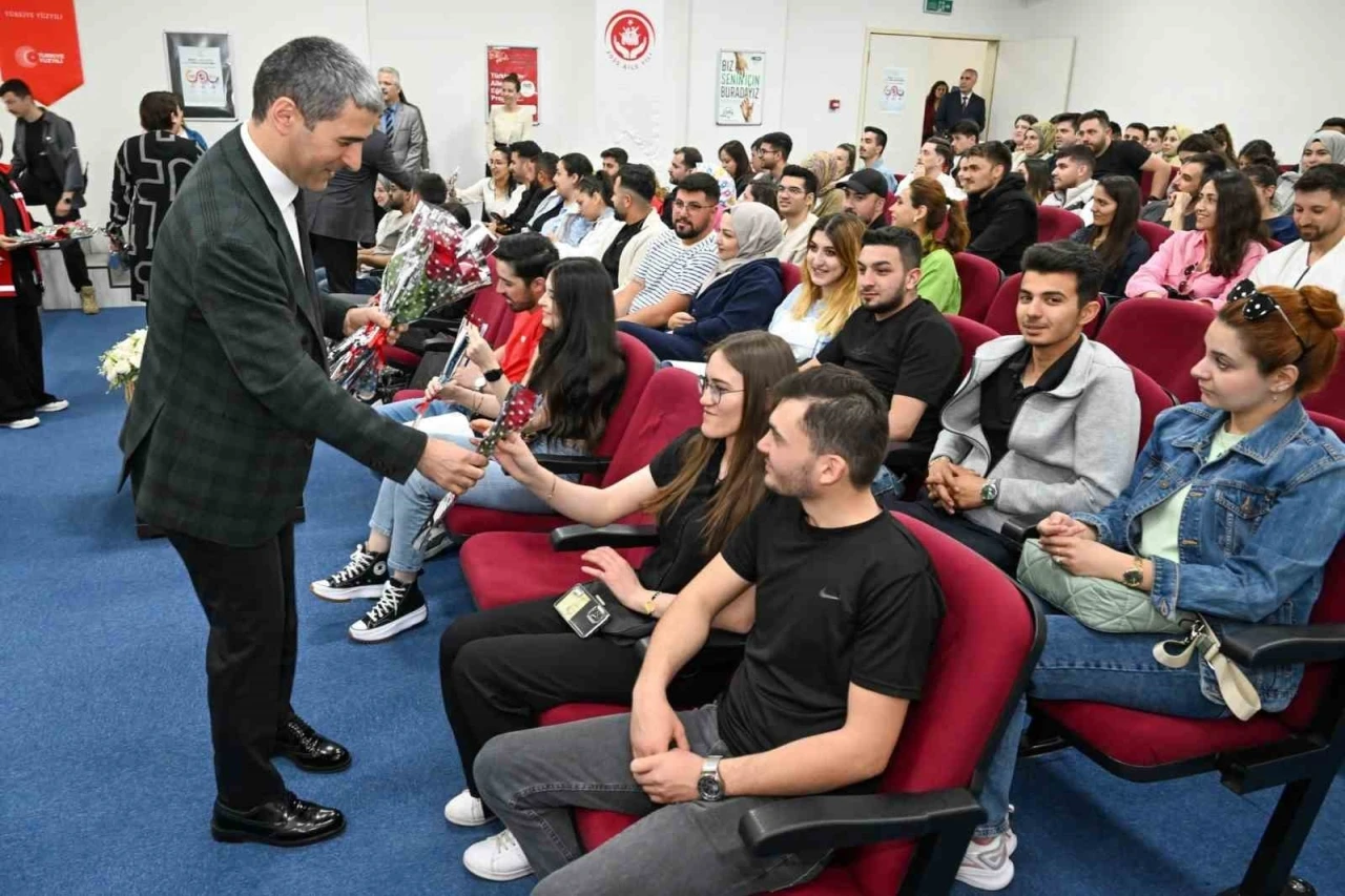 Vali Aktaş ’Evlenecek Gençlerin Desteklenmesi’ projesi açılışına katıldı
