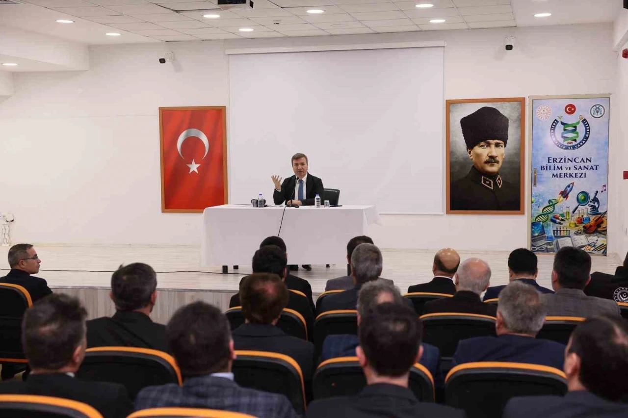 Vali Aydoğdu: "Şiddetle m&uuml;cadele eğitim seferberliğiyle g&uuml;&ccedil;lenecek"
