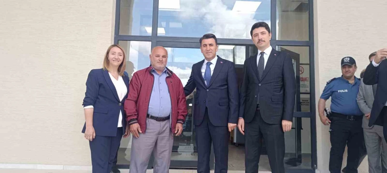 Vali Aygöl, veda turlarına Pazaryeri’nden başladı
