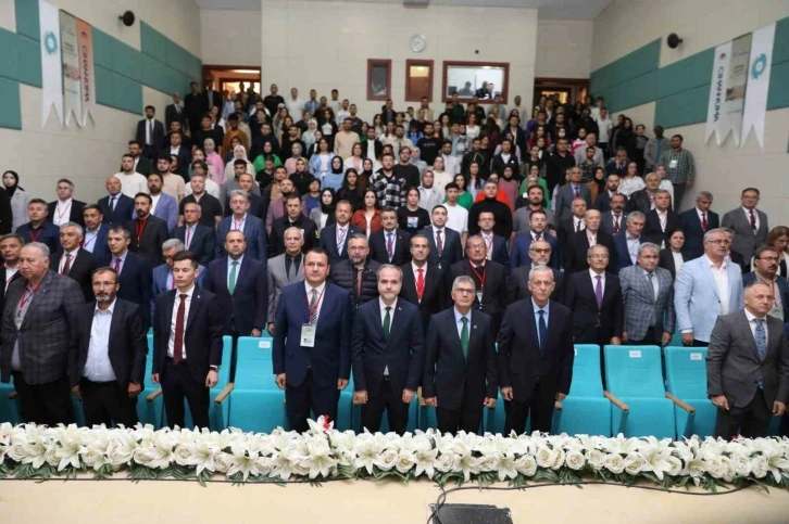 Vali &Ccedil;elik: "Niğde tarımda memnun edici verilere sahip"
