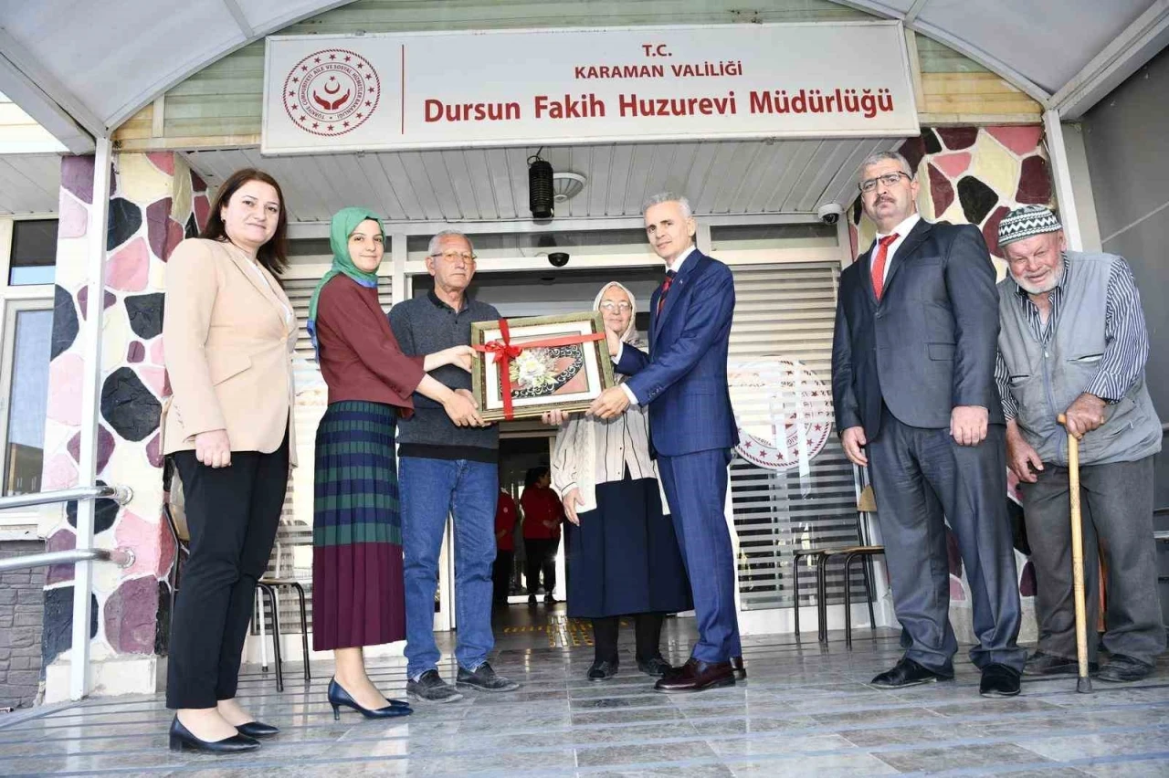 Vali Çiçekli: “Onlar bizim başımızın tacıdır”