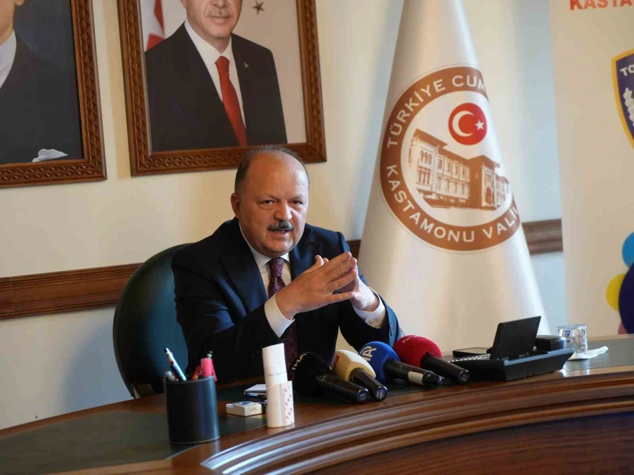 Vali Dallı: &quot;Uyuşturucu ile mücadelede ihbarlar büyük önem taşıyor&quot;
