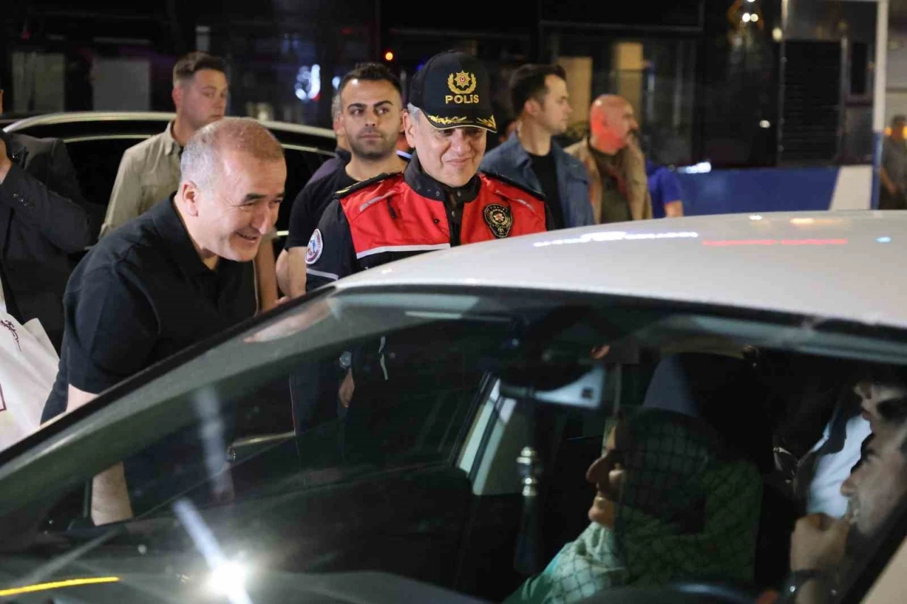 Vali Hatipoğlu asayiş uygulamasına katıldı: "7 gün 24 saat e