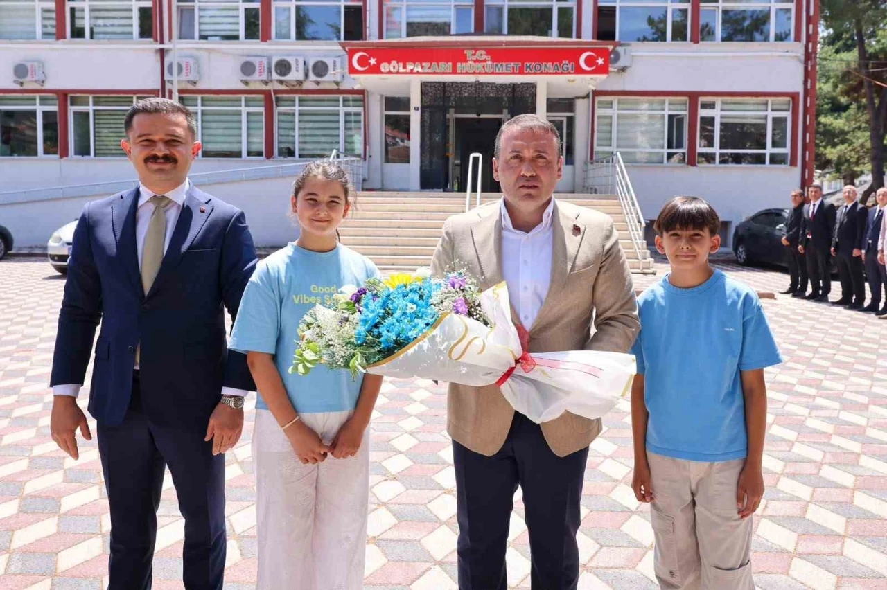 Vali S&ouml;zer&rsquo;den il&ccedil;elerde hizmet değerlendirmesi
