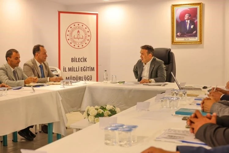 Vali Sözer, eğitimde yatırımları ve hazırlıkları yerinde inceledi
