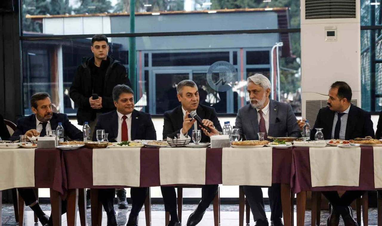 Vali Toros: "Mersin, potansiyeli ve g&uuml;c&uuml;yle &ccedil;ok kıymetli bir şehir"
