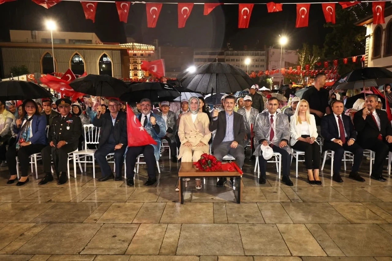 Vali Yiğitbaşı: &quot;15 Temmuz milli birlik manifestosudur&quot;
