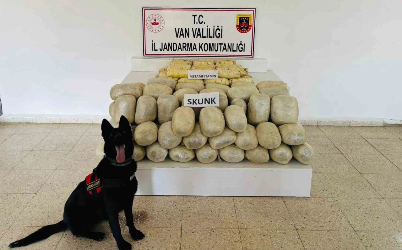 Van’da 106 kilo uyuşturucu madde ele geçirildi
