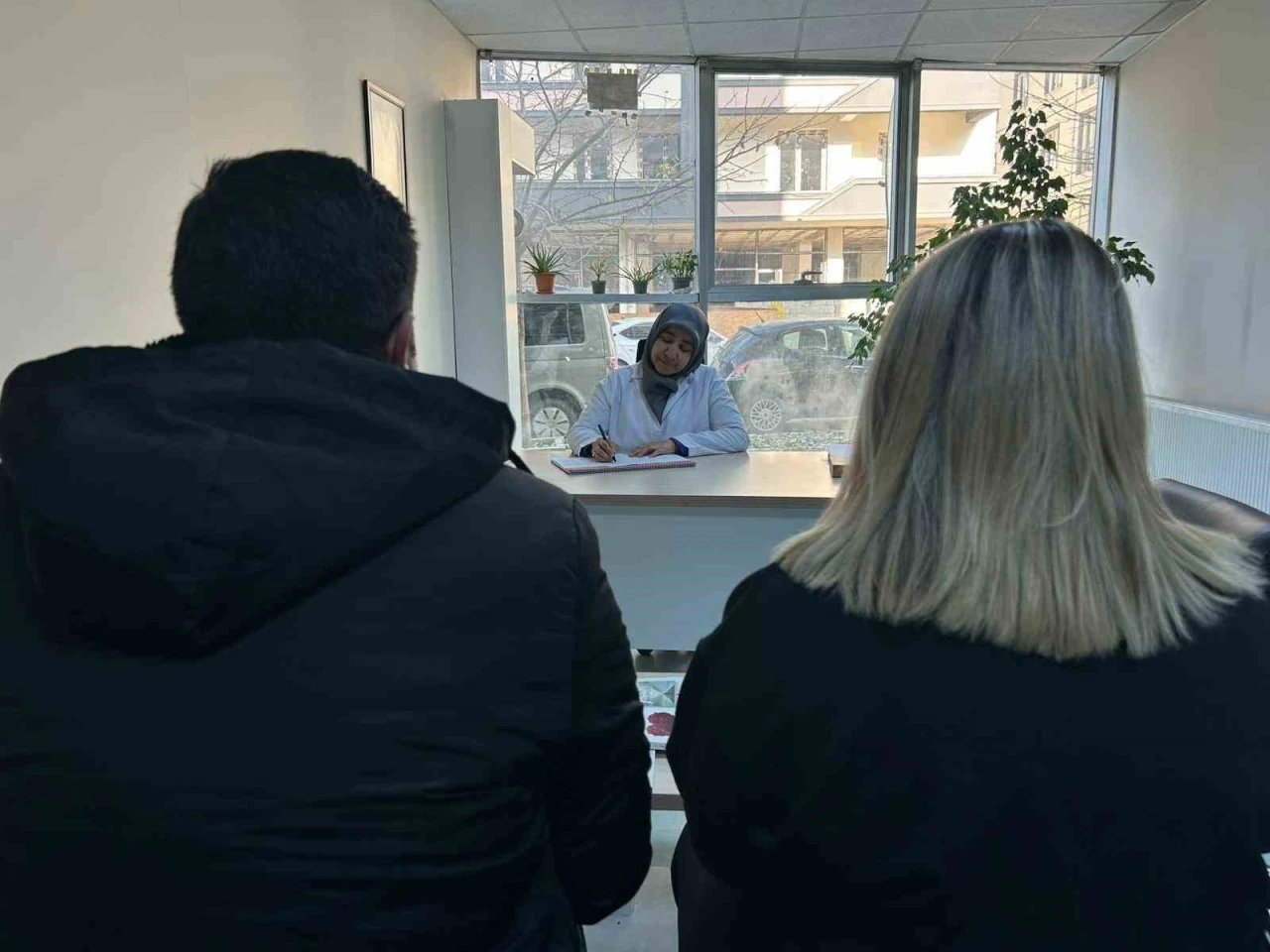 Van’da aile danışmanlığıyla evlilikler kurtuluyor
