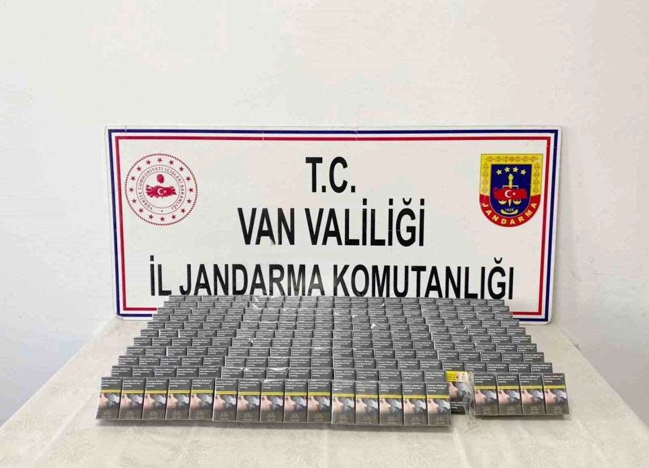 Van’da bin 470 paket kaçak sigara ele geçirildi