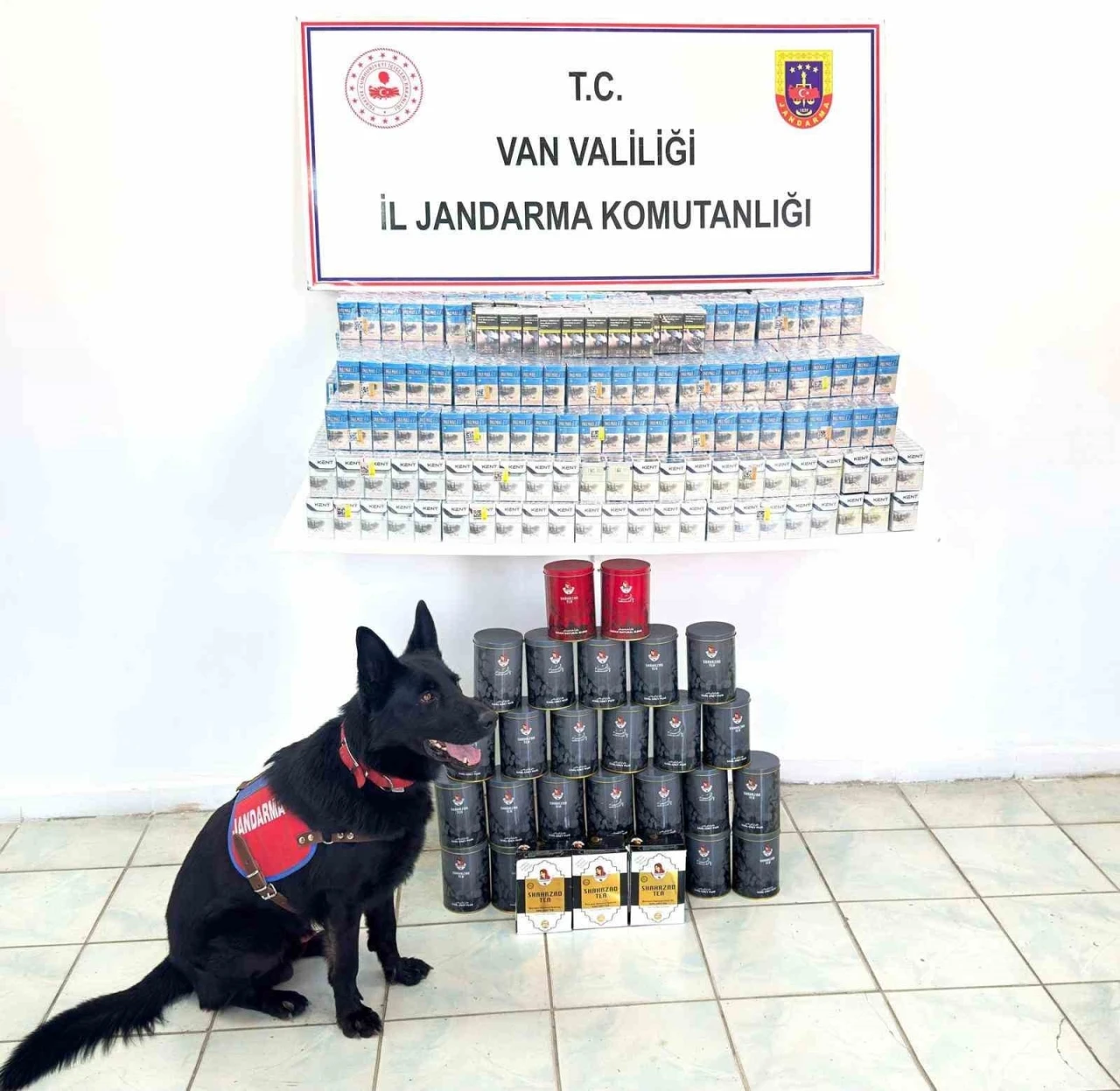 Van’da kaçak sigara ve çay ele geçirildi
