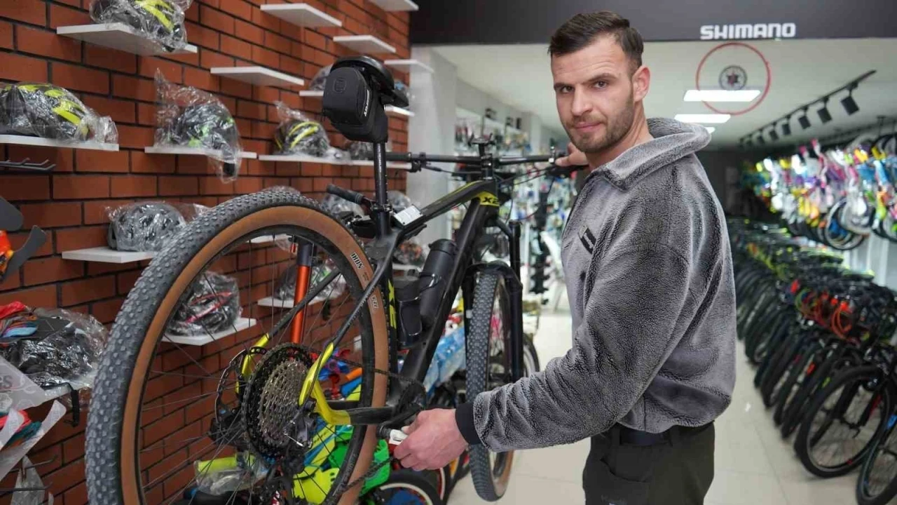 Van&rsquo;da kış aylarında kullanılmayan bisikletler i&ccedil;in bakım uyarısı
