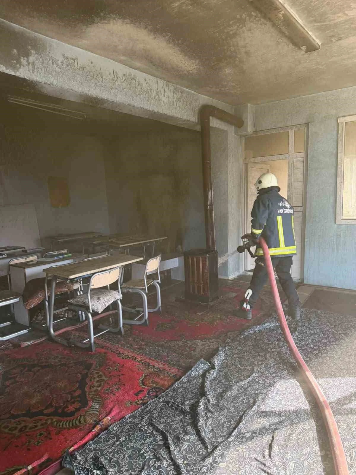 Van&rsquo;da Kur&rsquo;an kursunda yangın
