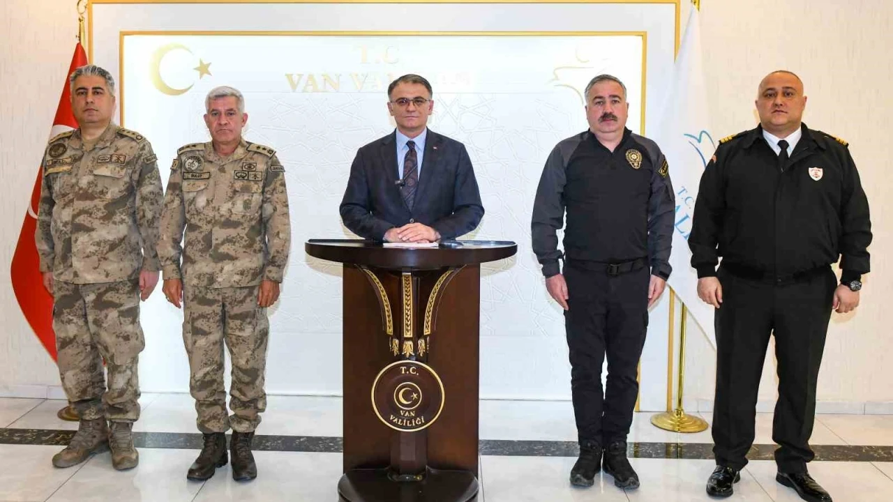 Van’da &quot;Asayiş ve Güvenlik Değerlendirme Toplantısı&quot; yapıldı

