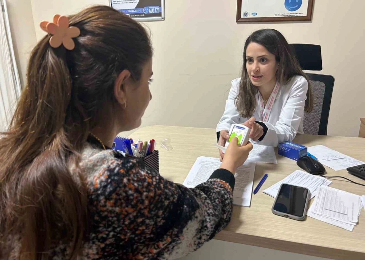 Van&rsquo;da sigara bırakma polikliniklerinde 800 kişi sigarayı bıraktı
