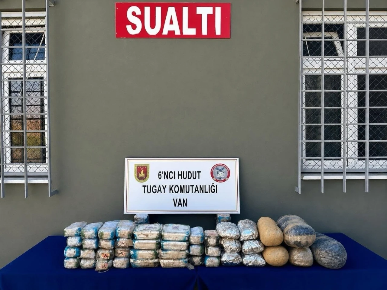 Van&rsquo;da sınır hattında 44 kilo uyuşturucu ele ge&ccedil;irildi
