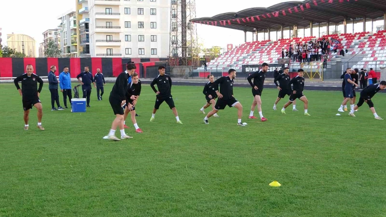 Vanspor, final maçı öncesi son provasını yaptı
