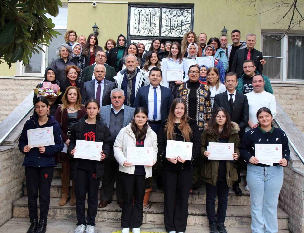 Verem Hastalığı ve Korunma Yolları&rsquo; konulu resim ve kompozisyon yarışmasının kazanları belirlendi

