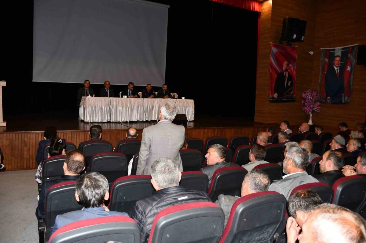 Vezirköprü’de muhtarlara bilgilendirme semineri
