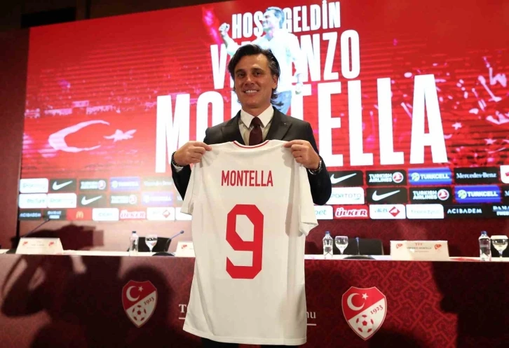 Vincenzo Montella: "B&uuml;y&uuml;k bir gurur ve mutluluk yaşıyorum"
