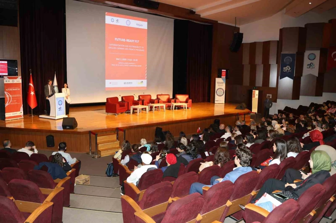Yabancı Diller MYO’dan dil eğitimini teşvik edecek program
