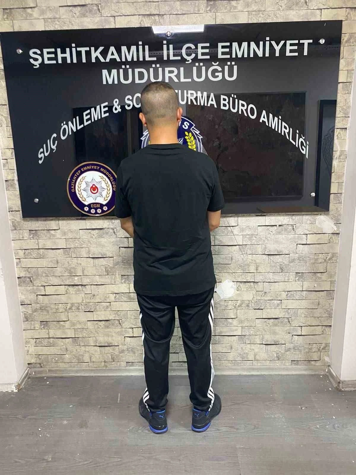 Yağma suçundan 32 yıl cezayla aranan şahıs yakalandı
