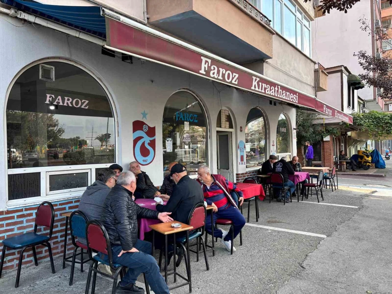 ‘Yalı’ yazıyor, ‘Faroz’ yaşıyor
