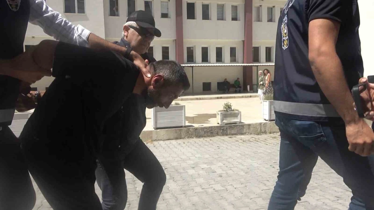 Yalova’da arkadaşını bıçaklayarak öldüren zanlı tutuklandı
