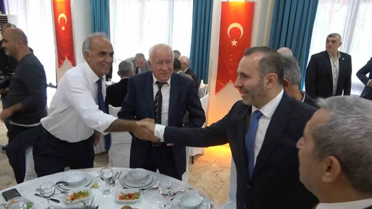 Yalova&rsquo;da Muhtarlar G&uuml;n&uuml; kutlandı
