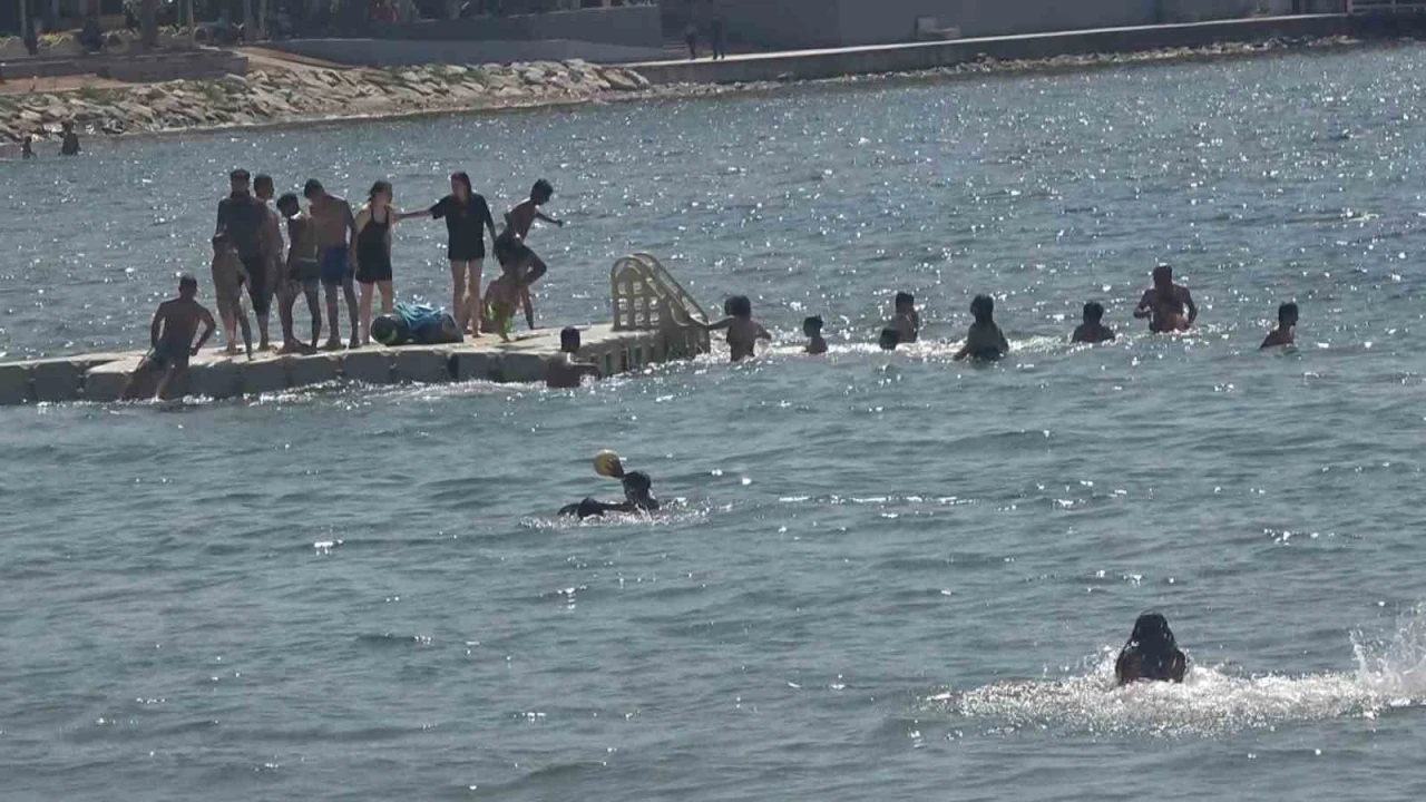 Yalova’da sıcak hava etkili oluyor
