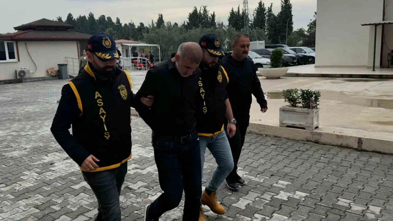 Yalova&rsquo;da sokak ortasında eşini &ouml;ld&uuml;ren zanlıya ağırlaştırılmış m&uuml;ebbet talebi
