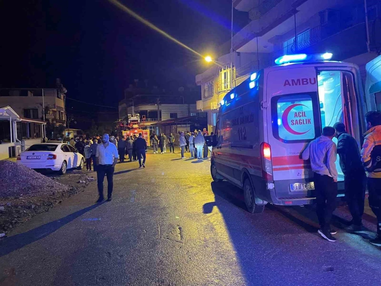 Yangın çıkan fırında tüp patladı: 9 yaralı
