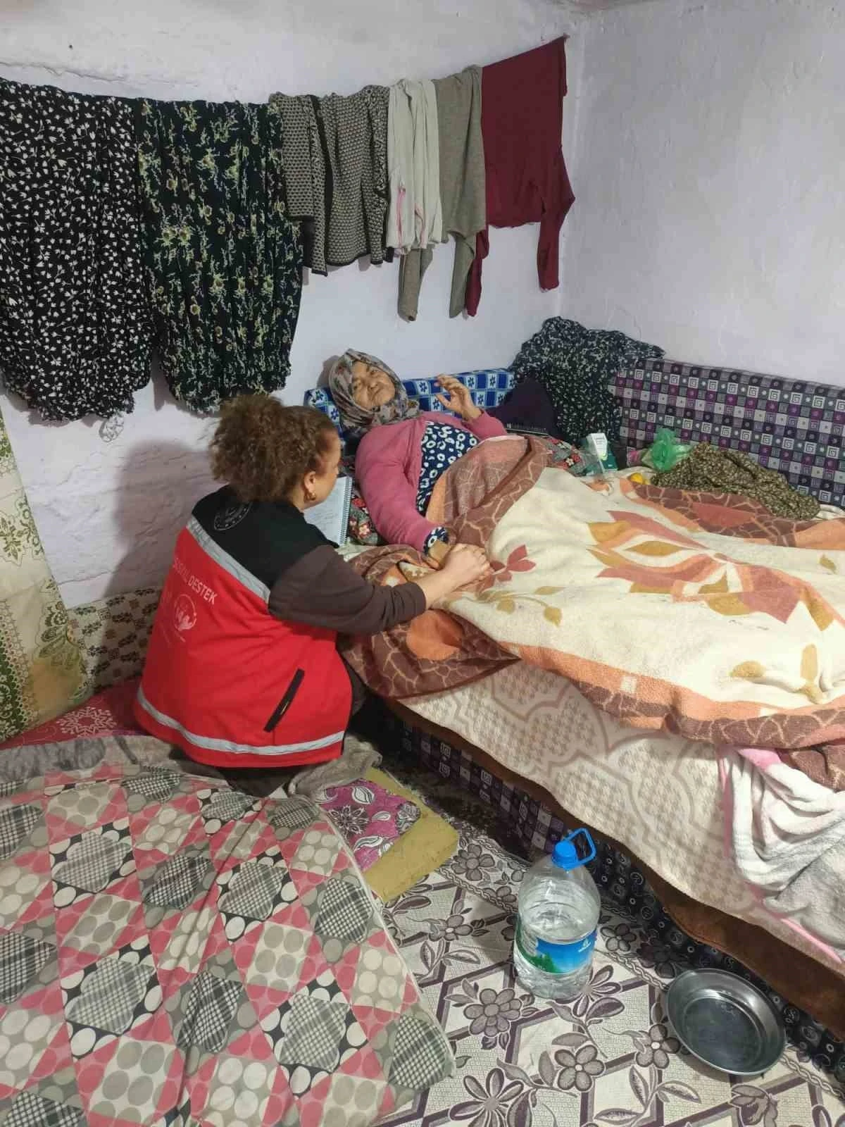 Yangın mağduru aileye barınma ve sosyal destek
