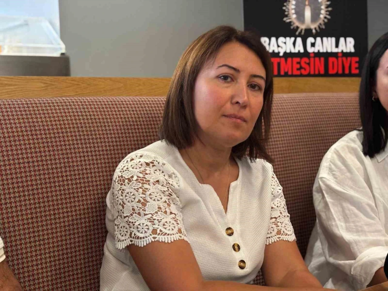 Yangında oğlunu kaybeden psikiyatrist anne: &quot;Mesleğimi yapabiliyor olsam tedavi ederdim sizi&quot;
