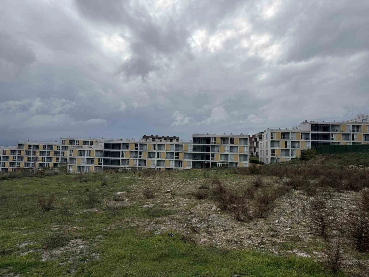 Yapı kullanım izni olmadığı gerek&ccedil;esiyle kapatılma kararı alınan tesisten a&ccedil;ıklama
