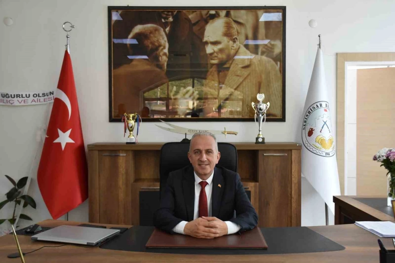 Yardımcısının ses kaydını başkasına dinleten Başkana hapis cezası
