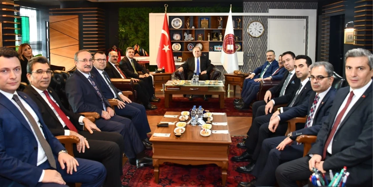 Yargıtay Başkanı Ömer Kerkez’den Eskişehir Adliyesi’ne ziyaret
