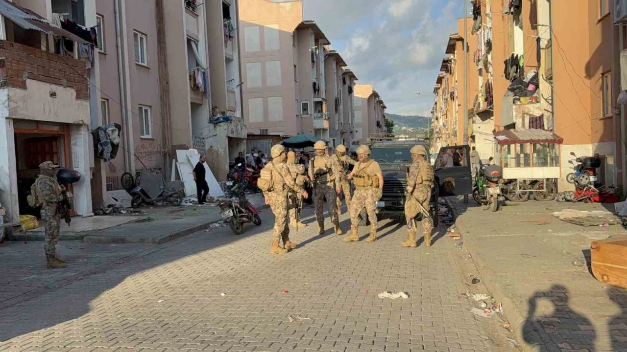 Yasa dışı bahis şebekesine şafak baskını: 67 g&ouml;zaltı
