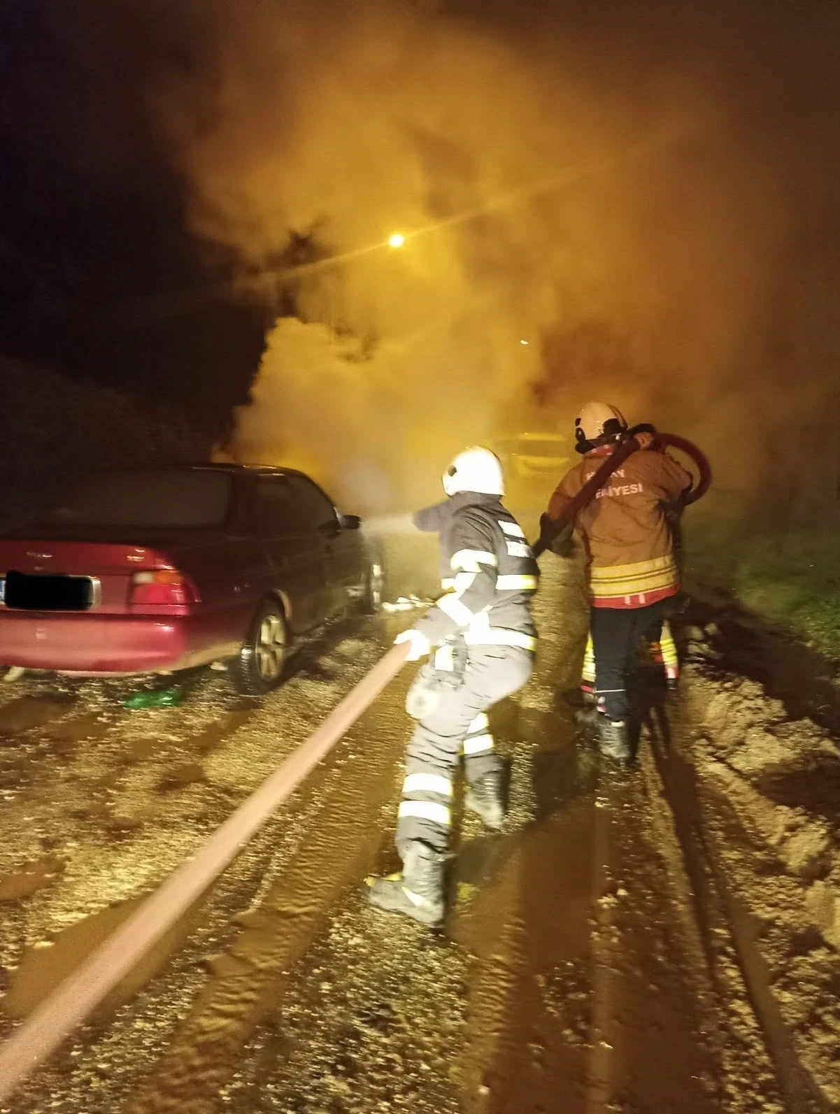 Yayladağı&rsquo;nda otomobil yangını
