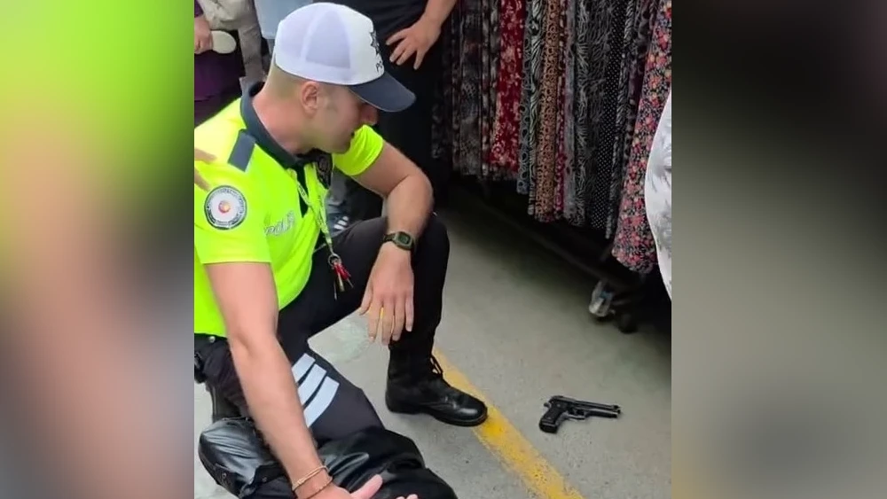 Montlu Motosikletli Polisten Kaçamadı
