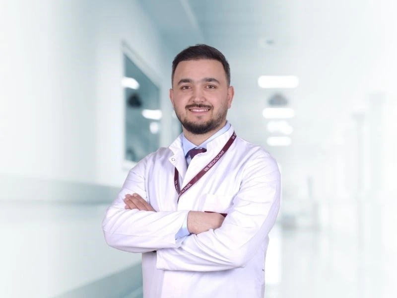 Yaz s&uuml;nnetleri i&ccedil;in uzmanından kritik enfeksiyon uyarısı
