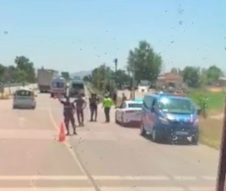Yaz tatilinde dedesinin yanına giden çocuk, bisikletiyle karşıya geçerken hayatını kaybetti
