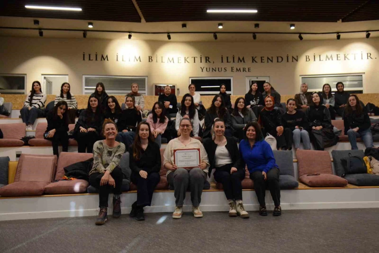 YEMYO’da &quot;Waldorf Eğitimi&quot; konuşuldu
