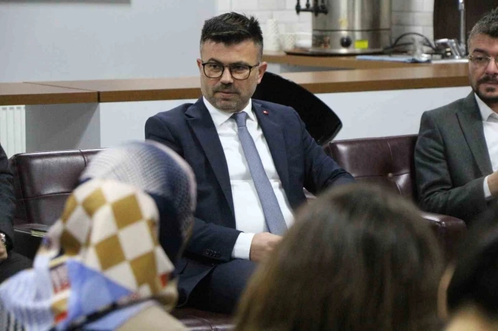 Yeni atanan personele D&uuml;zce anlatıldı
