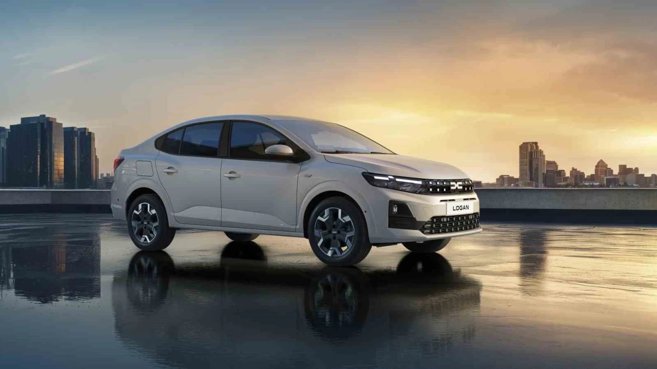 Yeni Dacia Logan T&uuml;rkiye&rsquo;de kullanıcısıyla buluşuyor
