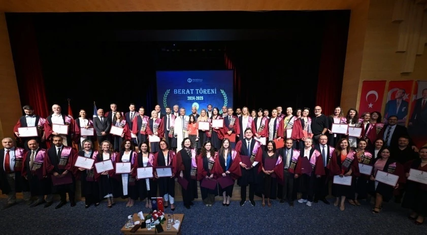 Yeni profesörler ve doçentler beratlarını aldı
